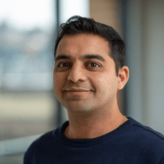 Dr. Niket Tandon